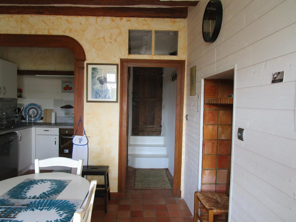 Gite Le Bourgneuf Fresnay-sur-Sarthe Eksteriør billede