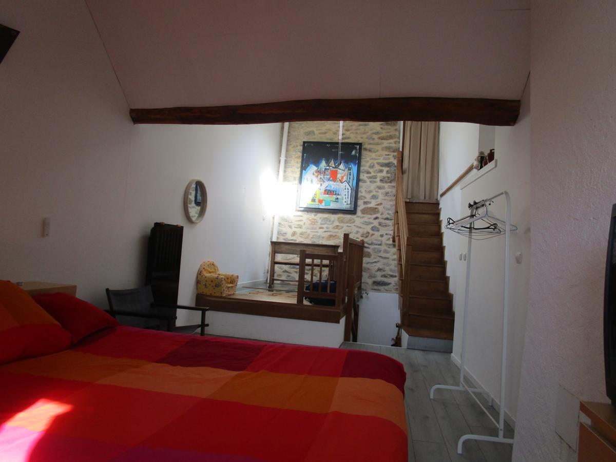 Gite Le Bourgneuf Fresnay-sur-Sarthe Eksteriør billede