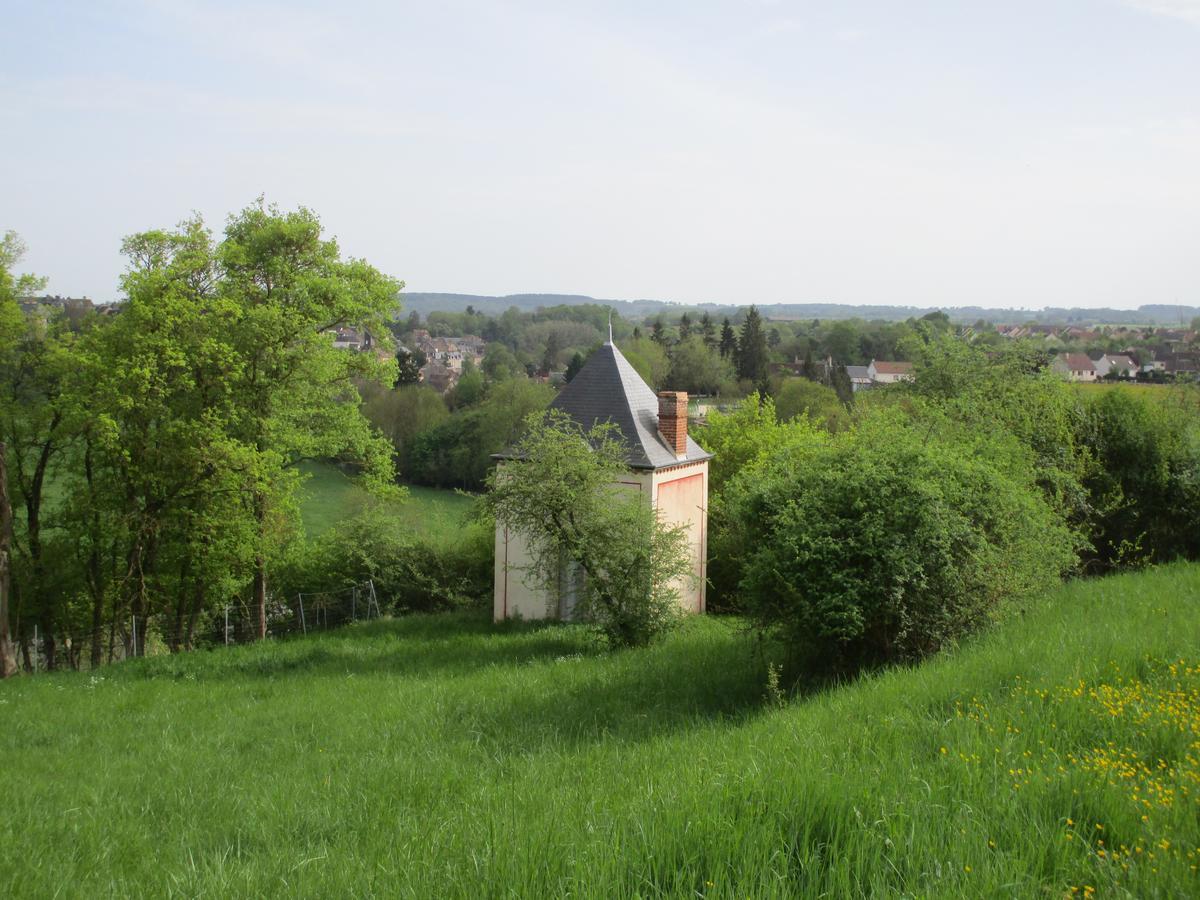 Gite Le Bourgneuf Fresnay-sur-Sarthe Eksteriør billede